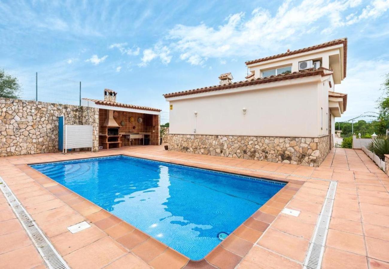 ל'אמפולה Catalunya Casas Tranquil Paradise, Private Pool And Only 200 Meters To Beach! מראה חיצוני תמונה